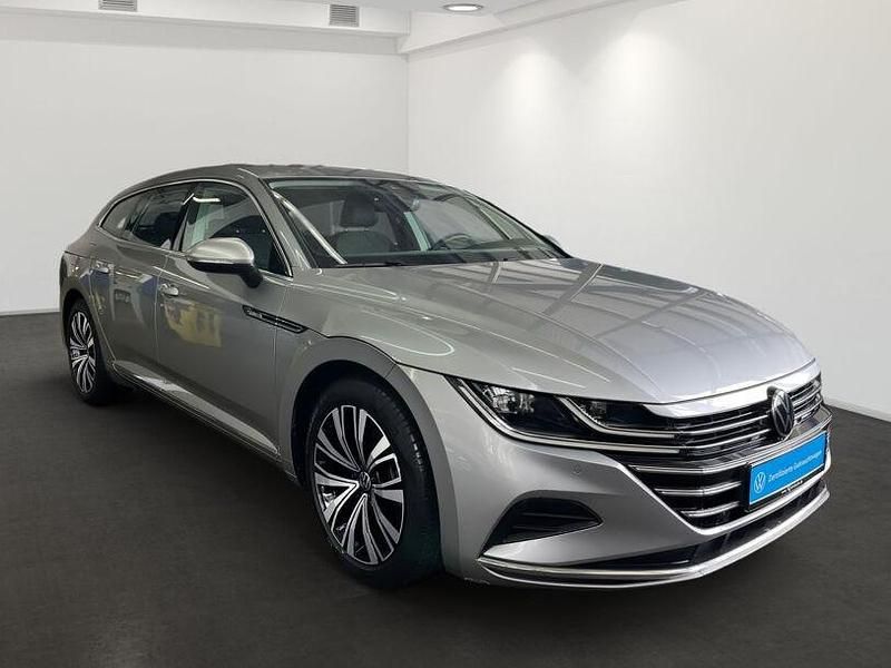 Gebraucht VW Arteon Elegance 150 PS (110 kW) 2023 Pyritsilbermetallic Coupé