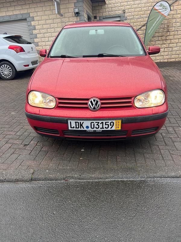 Gebraucht VW Golf 105 PS (77 kW) 2000 Rot Coupé