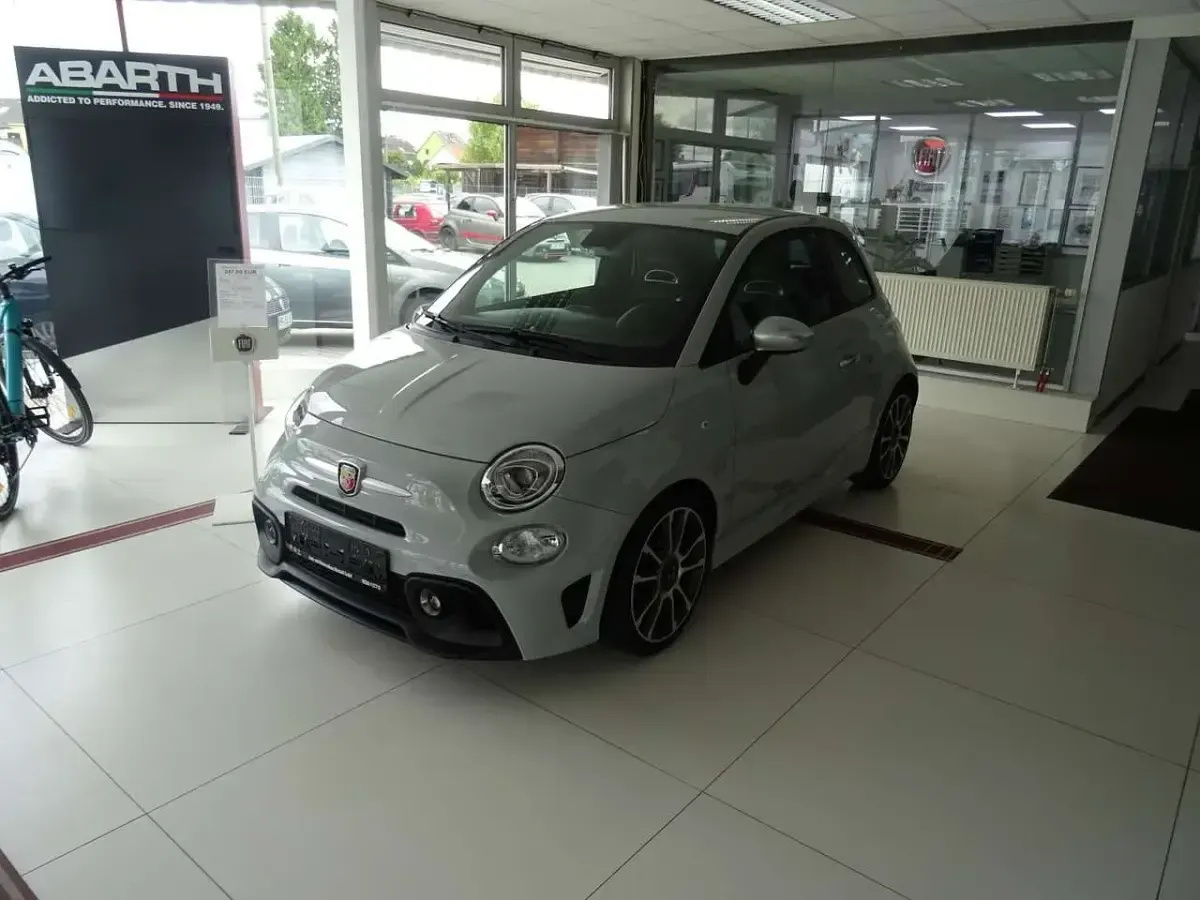 Gebraucht Abarth 595 165 PS (121 kW) 2023 Grau Kleinwagen