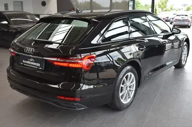 Gebraucht Audi A6 Ambiente 204 PS (150 kW) 2023 Schwarz Kombi