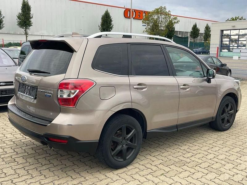 Gebraucht Subaru Forester Exclusive+ 147 PS (108 kW) 2015 Braun SUV