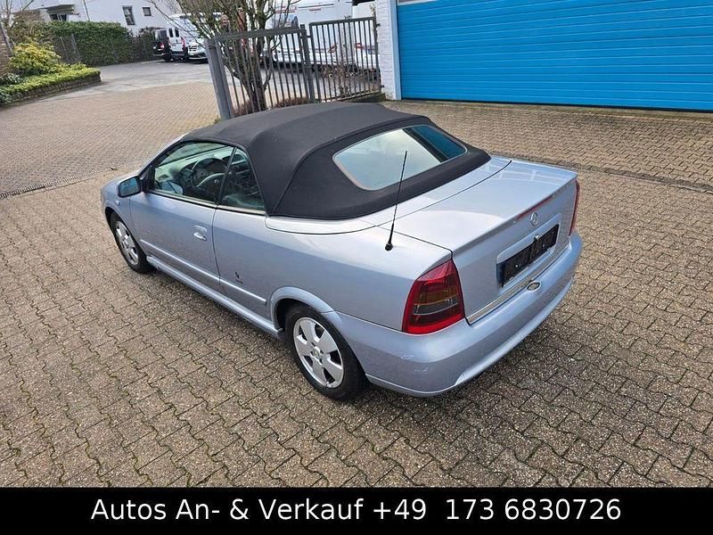 Gebraucht Opel Astra Cabriolet 101 PS (74 kW) 2001 Silber Cabrio