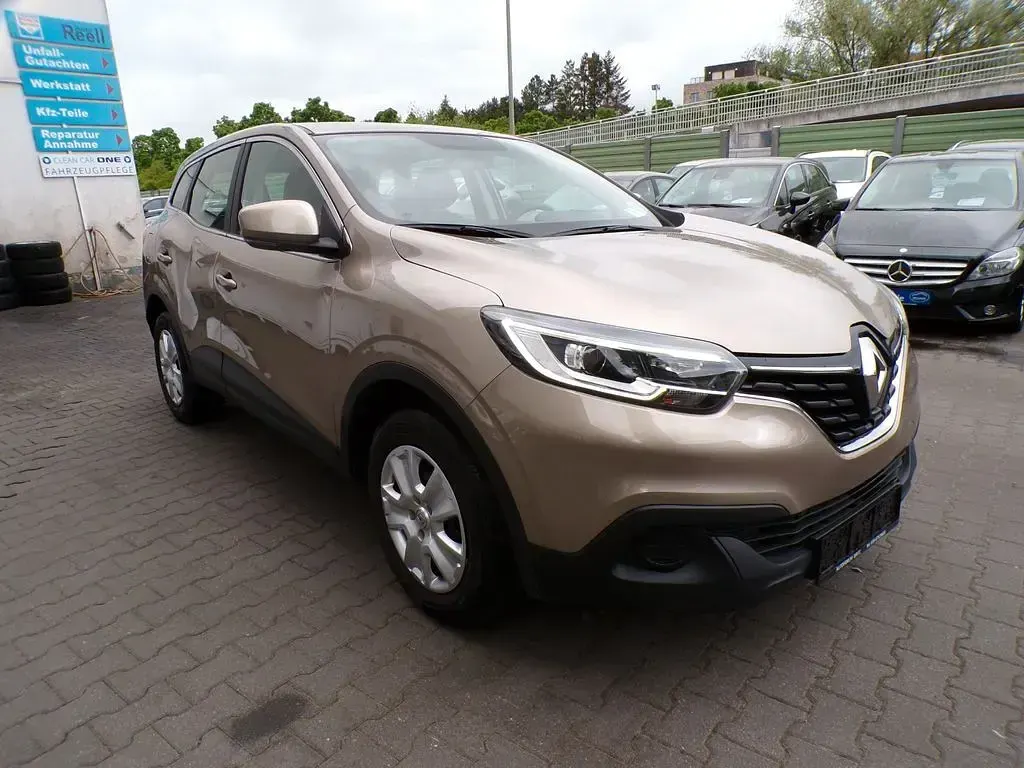 Używany Renault Kadjar 131 KM (96 kW) 2017 Beżowy SUV