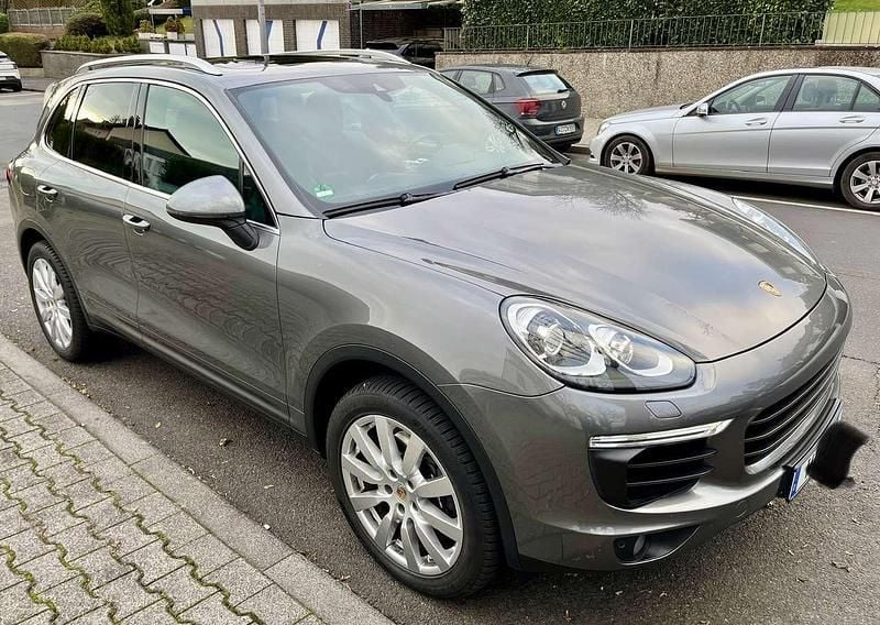Gebraucht Porsche Cayenne 262 PS (192 kW) 2016 Grau SUV