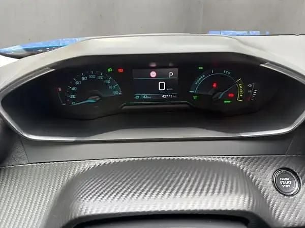 Gebraucht Peugeot e-2008 Active 100 kW (136 PS) 2021 Vertigo blau SUV