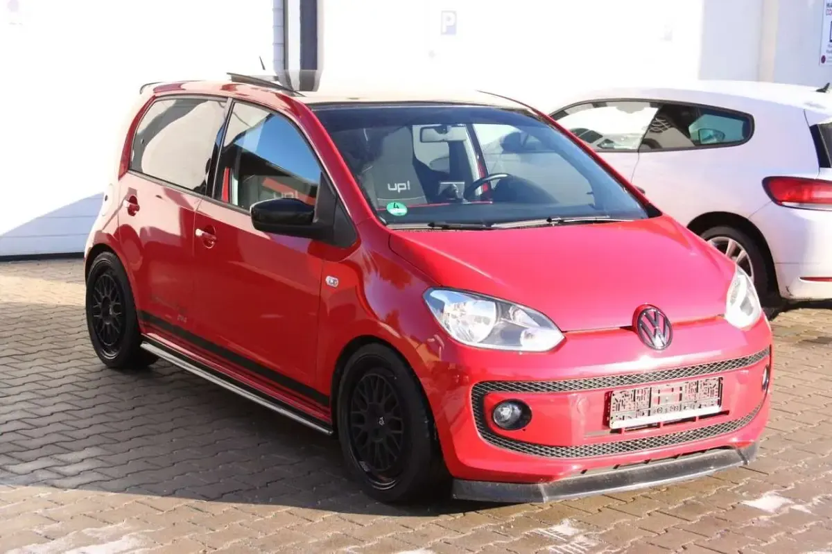 Gebraucht VW up! 75 PS (55 kW) 2013 Rot Kleinwagen