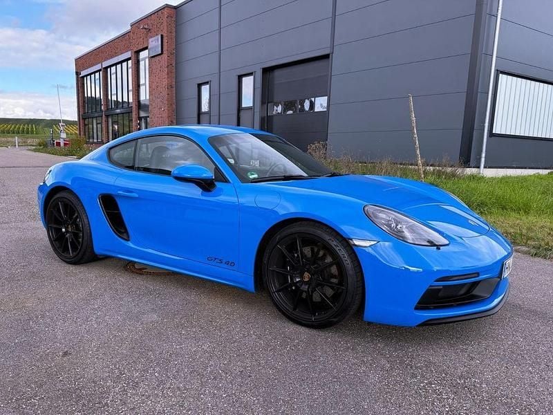 Blau Gebraucht 2022 Porsche Cayman GTS Coupé | 77.900 € (Superpreis) - Bild 1/4