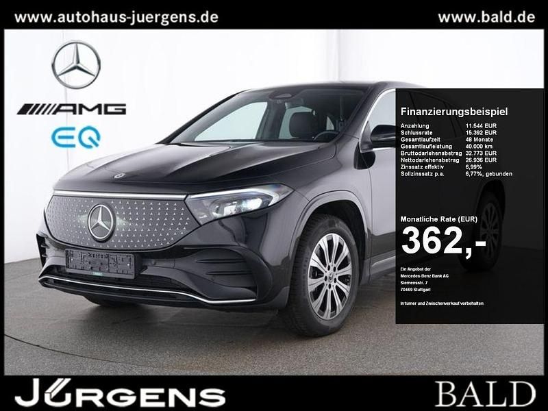 Kosmosschwarz metallic Gebraucht 2024 Mercedes EQA250+ AMG SUV | 38.480 € (Fairer Preis) - Bild 1/4