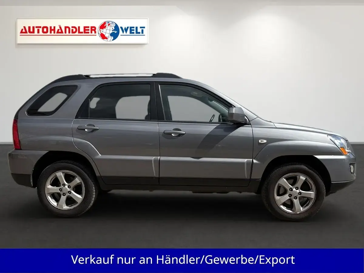Gebraucht Kia Sportage 150 PS (110 kW) 2009 Grau SUV