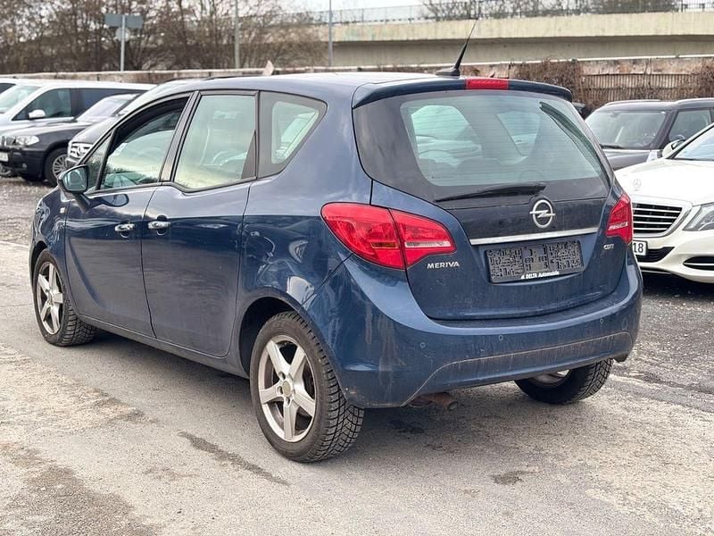 Gebraucht Opel Meriva Innovation 101 PS (74 kW) 2010 Blau Van / Kleinbus