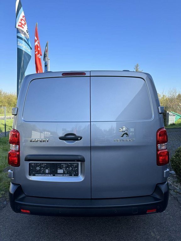 Gebraucht Peugeot Expert Premium 122 PS (89 kW) 2021 Grau artense Van