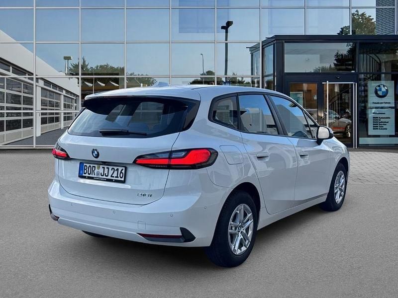 Gebraucht BMW 216 Active Tourer Efficient Dynamics 122 PS (89 kW) 2024 Weiss Van / Kleinbus