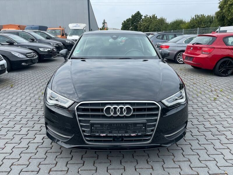 Gebraucht Audi A3 Attraction 125 PS (91 kW) 2015 Schwarz