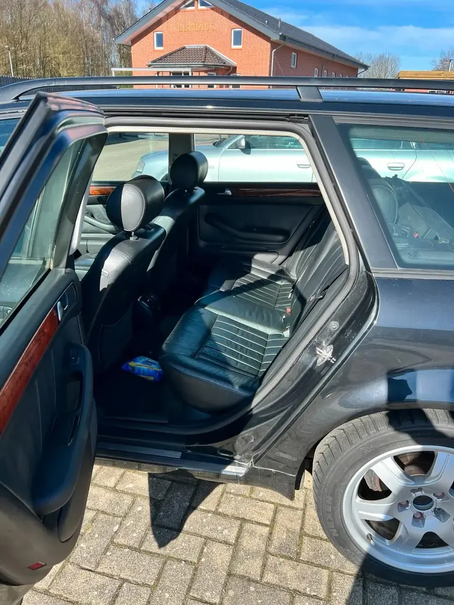 Gebraucht Audi A6 180 PS (132 kW) 2003 Schwarz Kombi