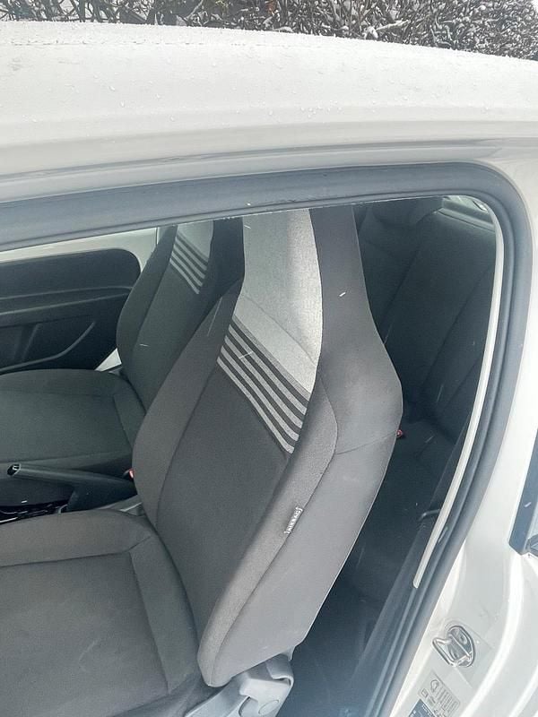 Gebraucht VW up! 60 PS (44 kW) 2019 Weiß Kleinwagen