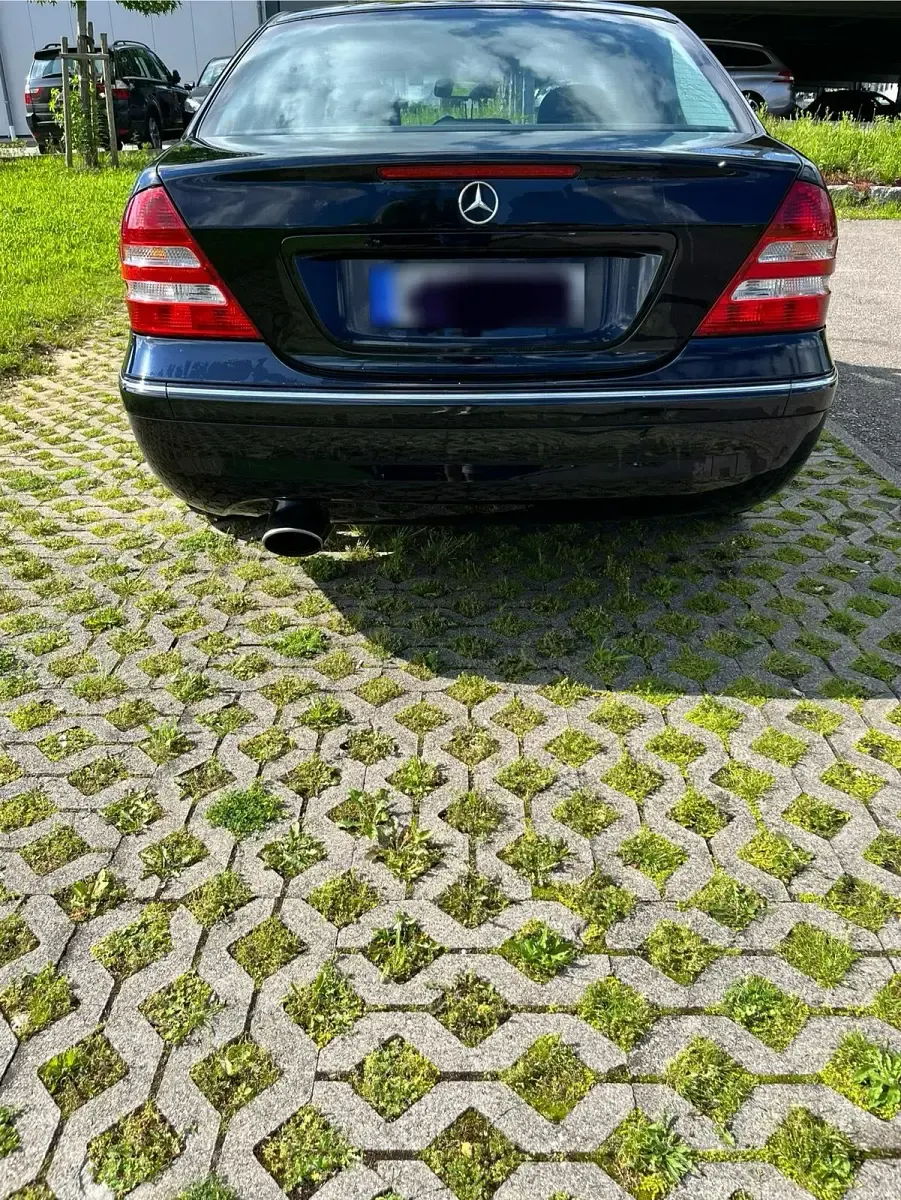 Gebraucht Mercedes C280 Sport Edition 231 PS (169 kW) 2005 Blau Limousine