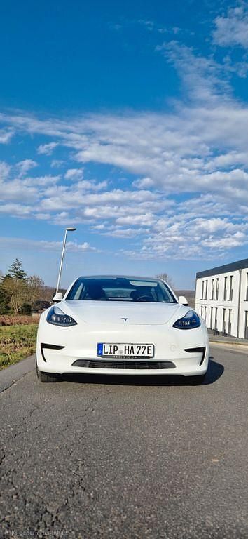 Gebraucht Tesla Model 3 RWD 239 kW (325 PS) 2021 Weiß Limousine