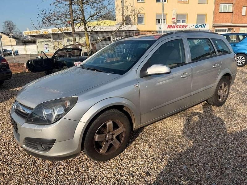 Gebraucht Opel Astra Edition 125 PS (91 kW) 2005 Grau Kombi