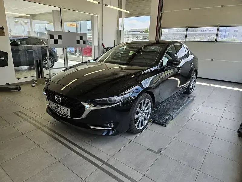 Gebraucht Mazda 3 Selection 186 PS (136 kW) 2022 Schwarz Limousine