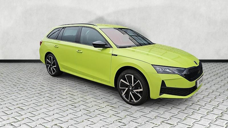 Neu Skoda Octavia SportLine 150 PS (110 kW) 2025 Mambagrün Kombi
