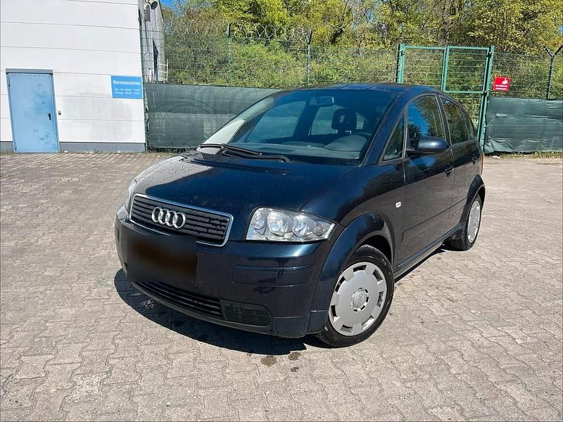 Second-hand Audi A2 75 CP (55 kW) 2004 Negru Hatchback