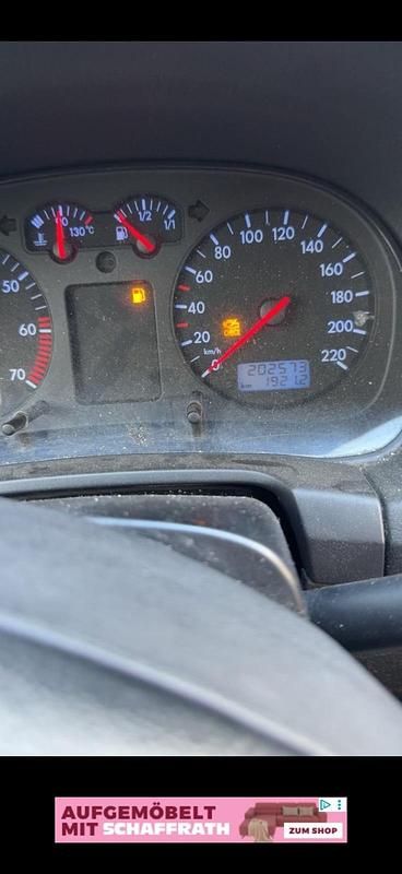 Grün Gebraucht 2001 VW Golf IV Kleinwagen | 350 € (Superpreis) - Bild 1/4