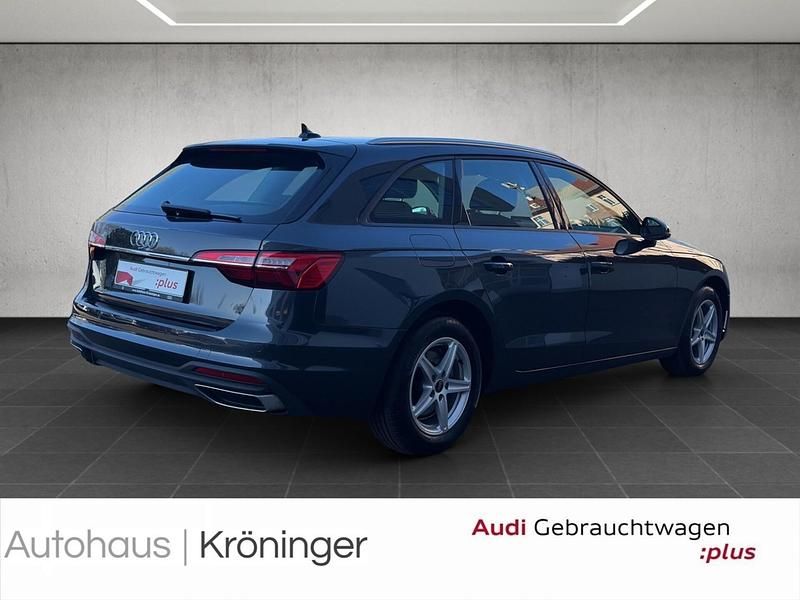 Gebraucht Audi A4 Business 136 PS (100 kW) 2024 Grau Kombi