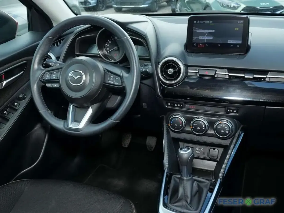 Gebraucht Mazda 2 90 PS (66 kW) 2020 Rot Kleinwagen