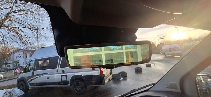 Neu Peugeot Boxer 179 PS (131 kW) 2026 Silber Van