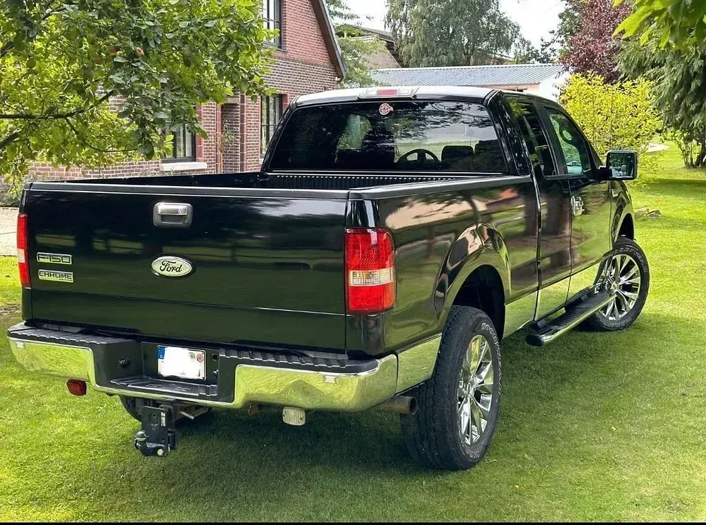Gebraucht Ford V8 300 PS (220 kW) 2007 Schwarz SUV