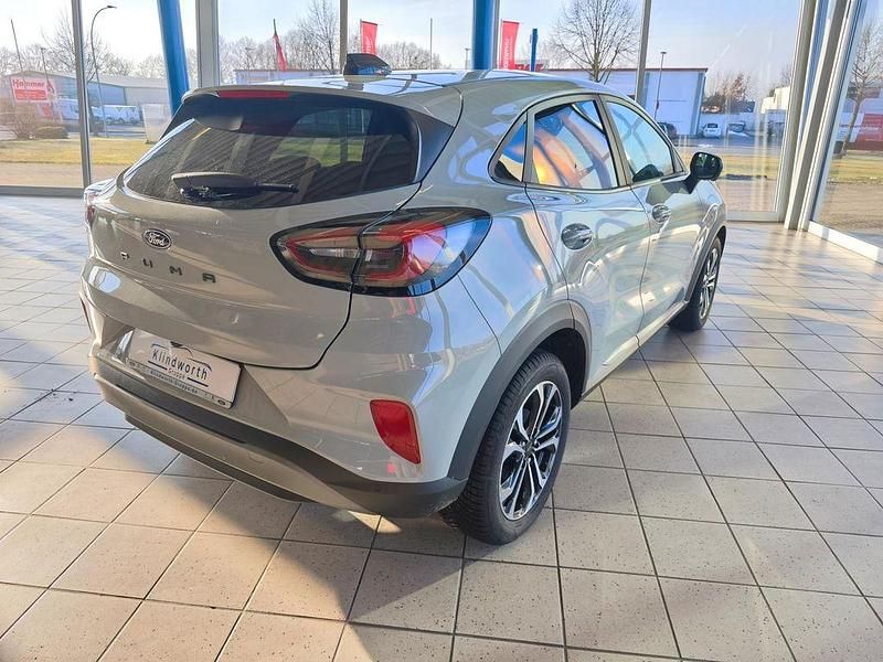 Gebraucht Ford Puma Titanium 125 PS (91 kW) 2025 Cactus gray SUV