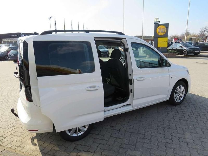 Gebraucht VW Caddy Life 114 PS (83 kW) 2024 Candyweiß Van / Kleinbus
