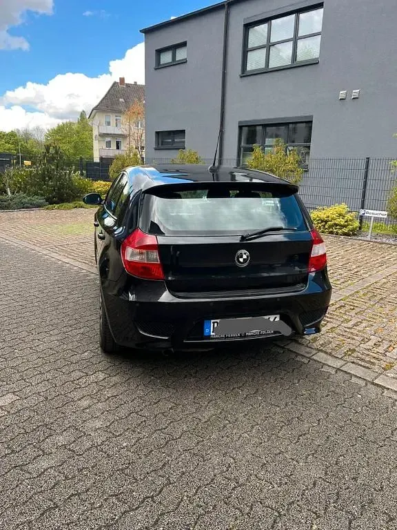 Second-hand BMW 116 116 CP (85 kW) 2006 Negru Hatchback