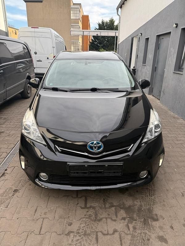 Gebraucht Toyota Prius+ Plus 99 PS (72 kW) 2014 Schwarz Van / Kleinbus