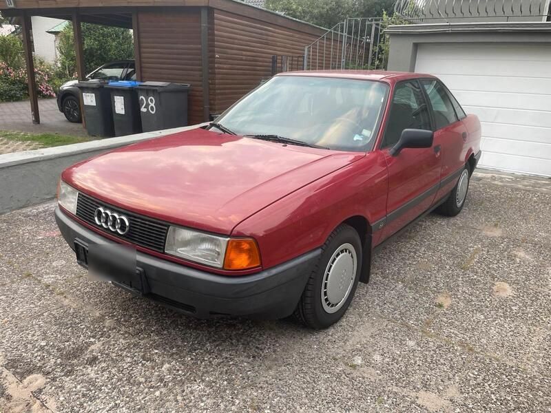 Rot Gebraucht 1986 Audi 80 Limousine | 2.280 € - Bild 1/4