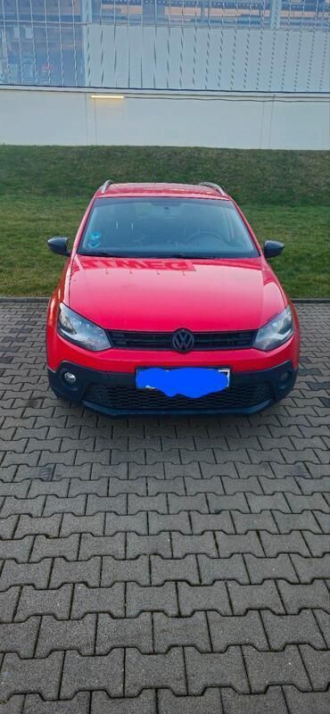 Rot Gebraucht 2011 VW Polo Cross Kleinwagen | 4.500 € (Fairer Preis) - Bild 1/4