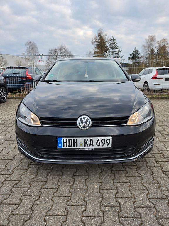 Gebraucht VW Golf VII Allstar 110 PS (80 kW) 2017 Schwarz Limousine