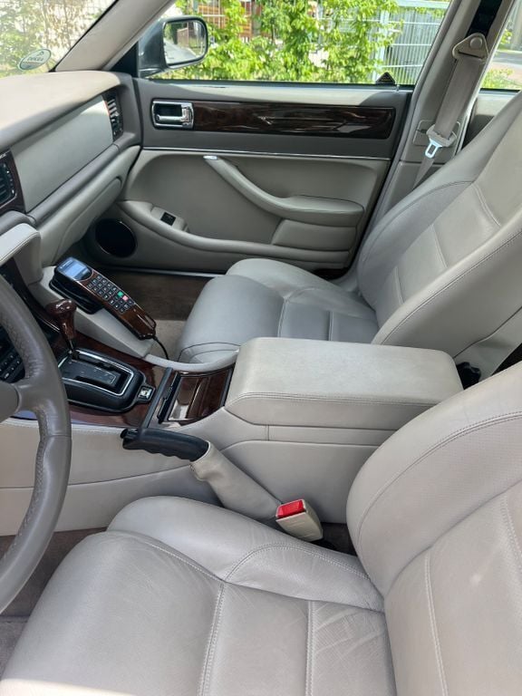Gebraucht Jaguar XJ Executive 211 PS (155 kW) 1997 Grün Limousine