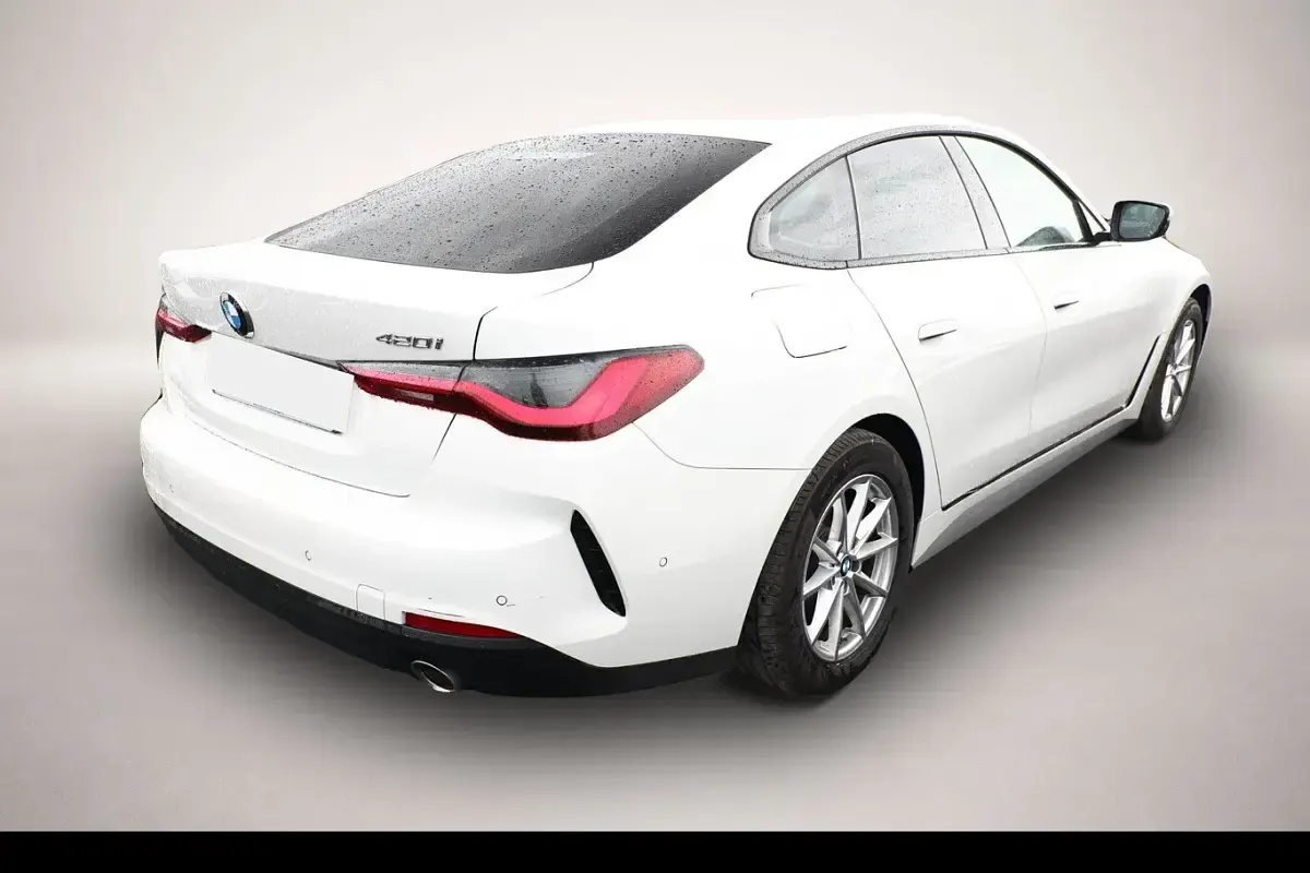 Gebraucht BMW 420 Shadowline 184 PS (135 kW) 2025 Weiß Coupé