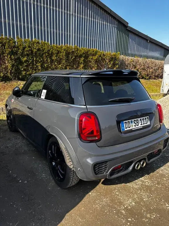 Gebraucht Mini John Cooper Works 321 PS (236 kW) 2017 Grau Kleinwagen