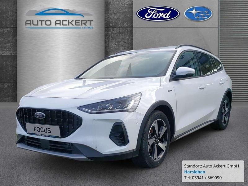 Weiss Gebraucht 2024 Ford Focus Active Kombi | 25.990 € (Guter Preis) - Bild 1/4