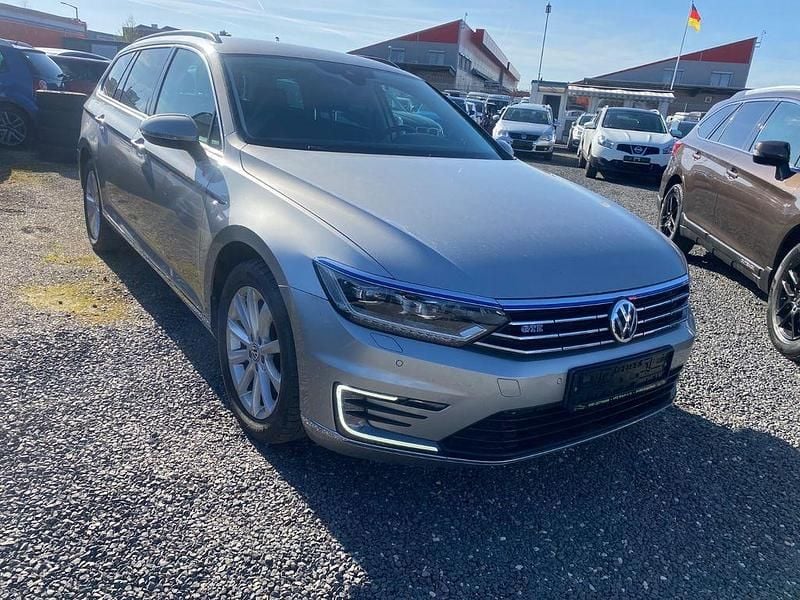 Gebraucht VW Passat GTE 156 PS (114 kW) 2016 Silber Limousine
