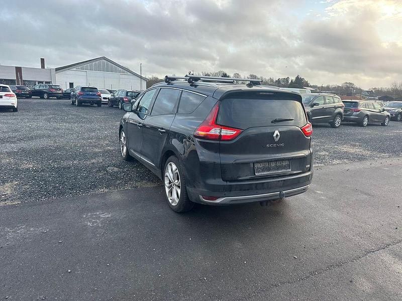 Gebraucht Renault Scénic IV Experience 110 PS (80 kW) 2016 Schwarz Van / Kleinbus