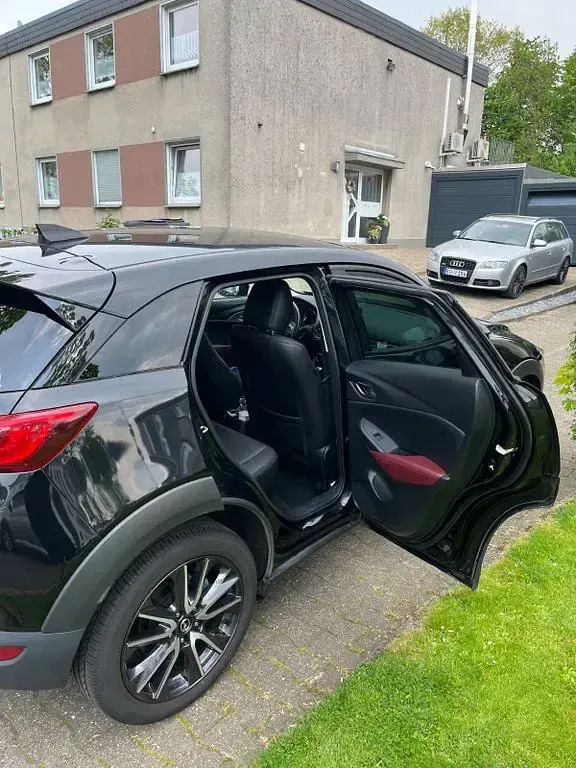 Gebraucht Mazda CX-3 Sports-Line 120 PS (88 kW) 2017 Schwarz SUV