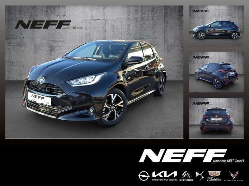 Mysticschwarz mica Neu 2024 Toyota Yaris Hybrid Style Limousine | 23.390 € (Superpreis) - Bild 1/4