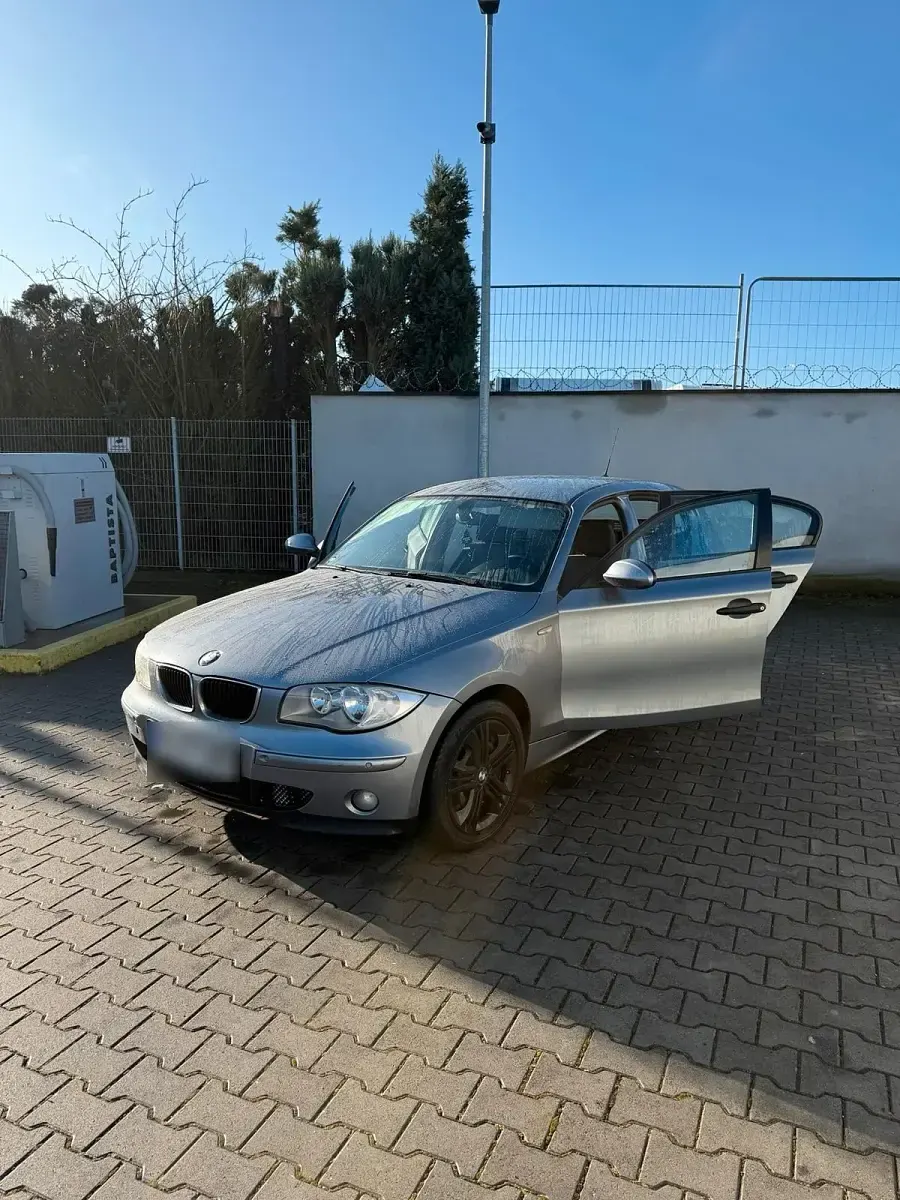 Gebraucht BMW 116 2005 Grau Kleinwagen