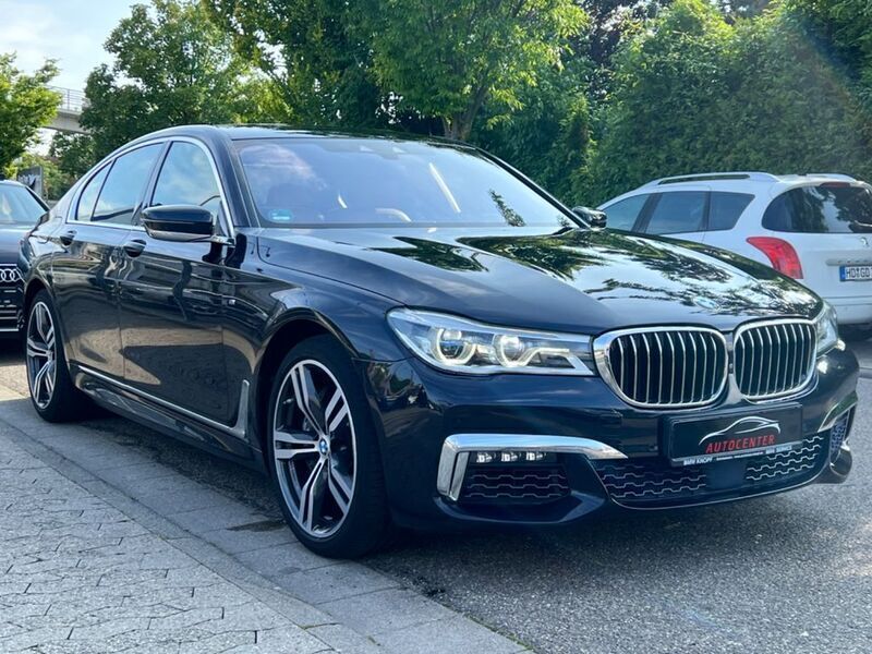 Gebraucht BMW 750 M Sport 449 PS (330 kW) 2016 Blau Limousine