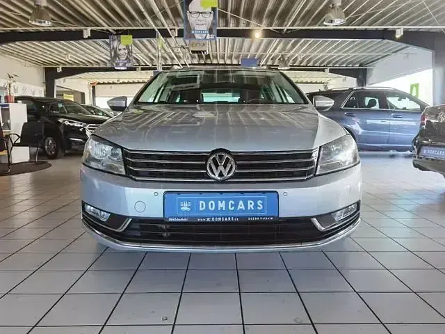 Gebraucht VW Passat Comfortline 140 PS (102 kW) 2012 Silber Kombi