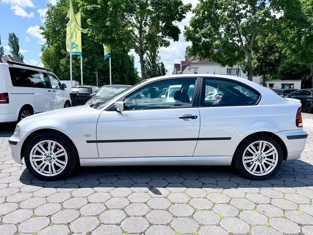 Gebraucht BMW 316 M Sport 116 PS (85 kW) 2003 Silber Limousine