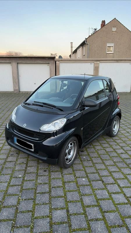 Gebraucht Smart ForTwo Coupé 70 PS (51 kW) 2010 Schwarz Coupé